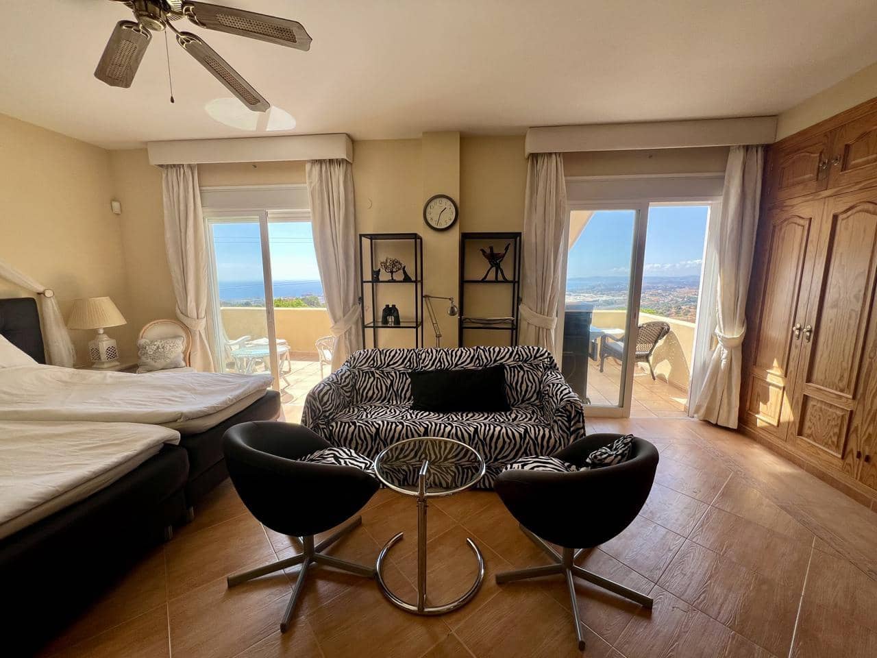 6 soverom Villa til salgs i Estepona med svømmebasseng garasje - € 1 190 000 (Ref: 9975996)