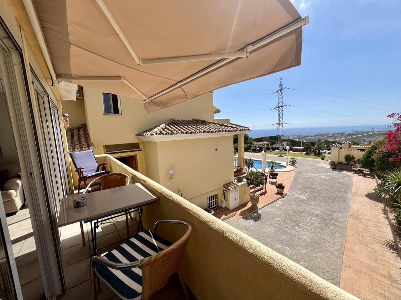 6 soverom Villa til salgs i Estepona med svømmebasseng garasje - € 1 190 000 (Ref: 9975996)