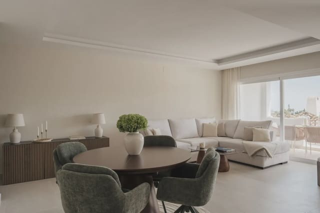 3 soverom Leilighet til salgs i Los Arqueros - Puerto del Almendro, Benahavís med garasje - € 725 000 (Ref: 9981398)