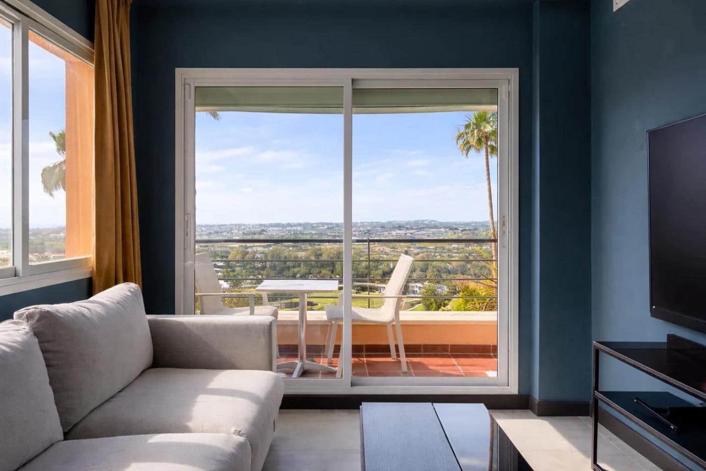 3 soverom Leilighet til salgs i Marbella med garasje - € 1 350 000 (Ref: 9981566)