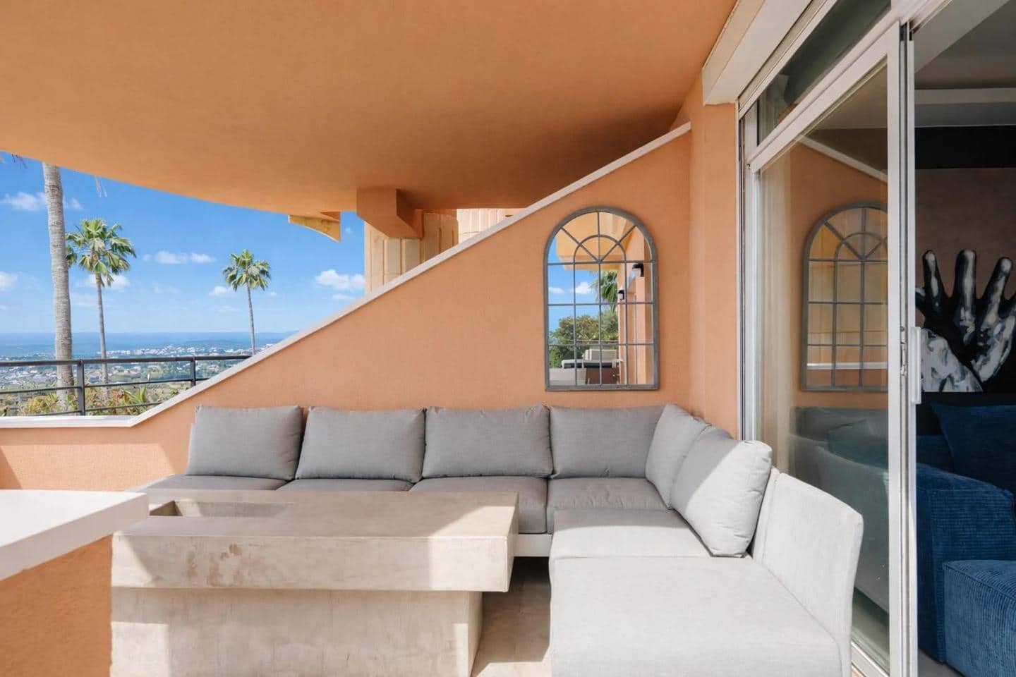3 soverom Leilighet til salgs i Marbella med garasje - € 1 350 000 (Ref: 9981566)