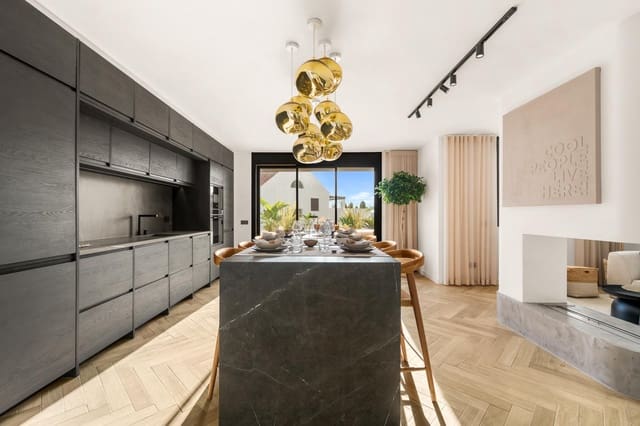 3 soveværelse Lejlighed til salg i Las Brisas, Marbella med garage - € 835.000 (Ref: 9987167)