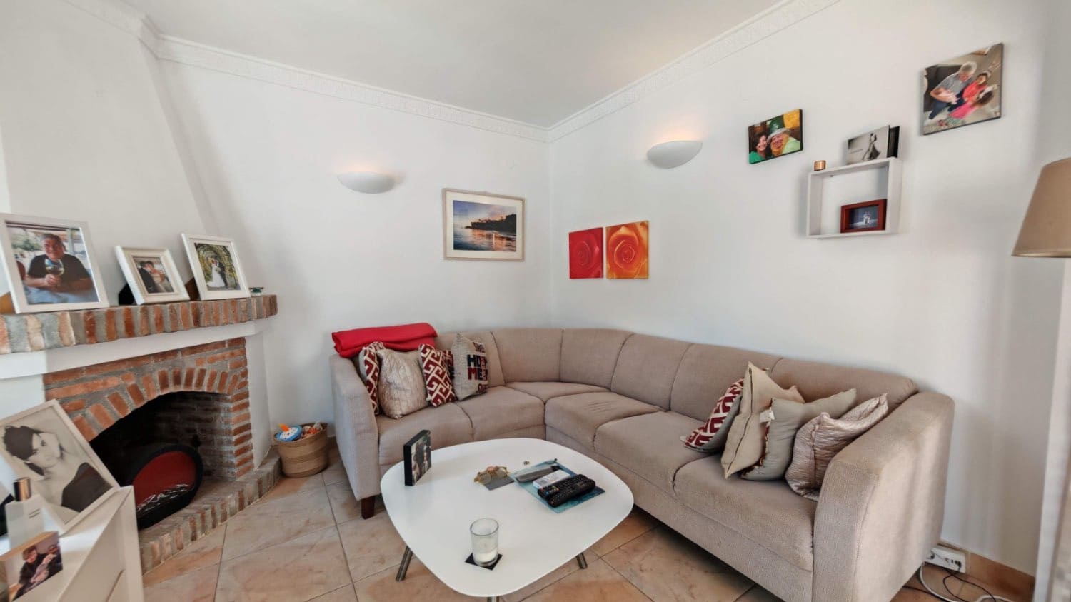 3 Zimmer Reihenhaus zu verkaufen in Torrox-Costa mit Pool - 399.000 € (Ref: 10050360)