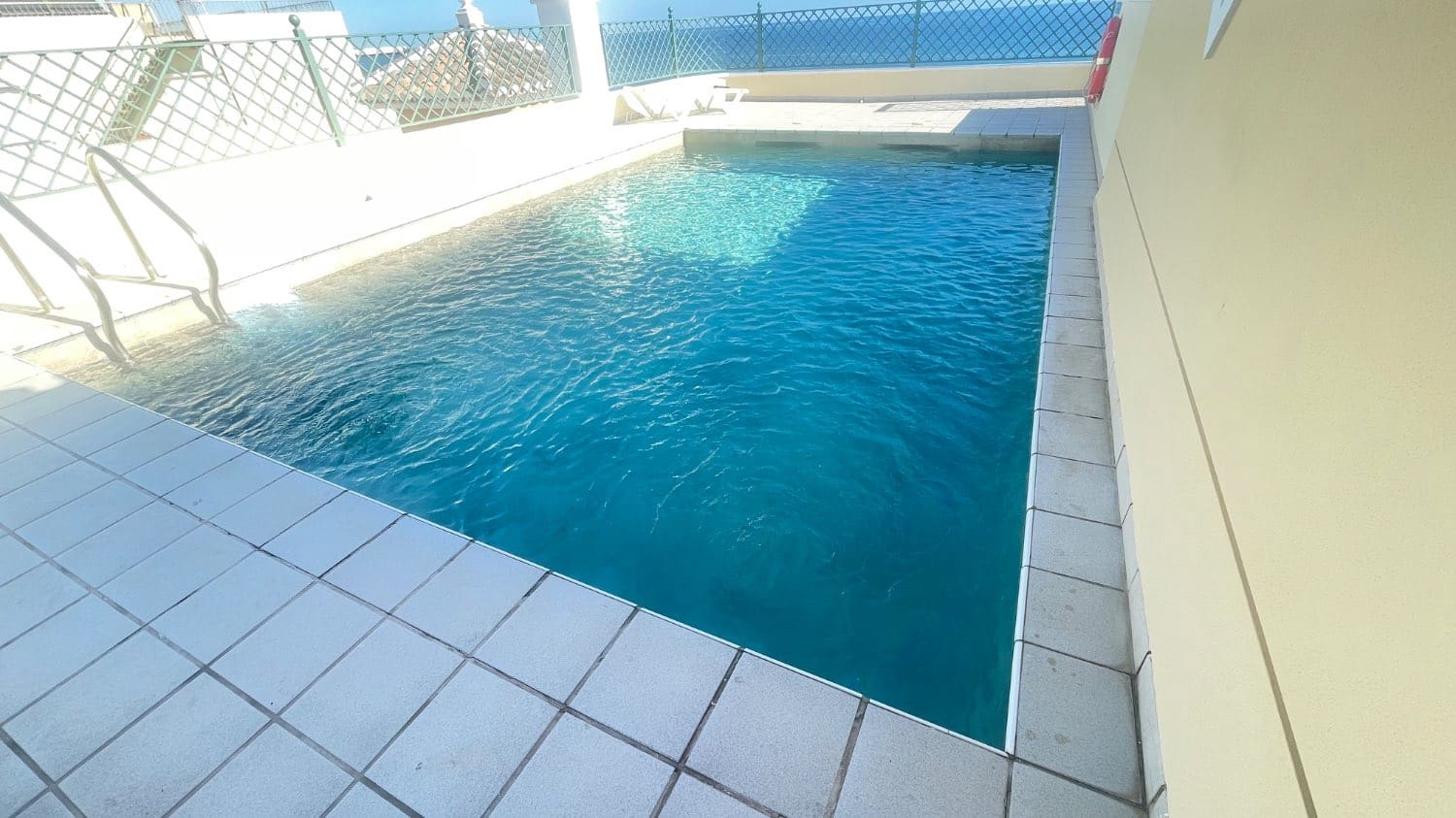 2 bedroom Flat for sale in Torrox with pool - € 375,000 (Ref: 10064722)
