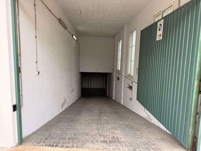 Garage til salg i Torrox - € 45.000 (Ref: 10171744)