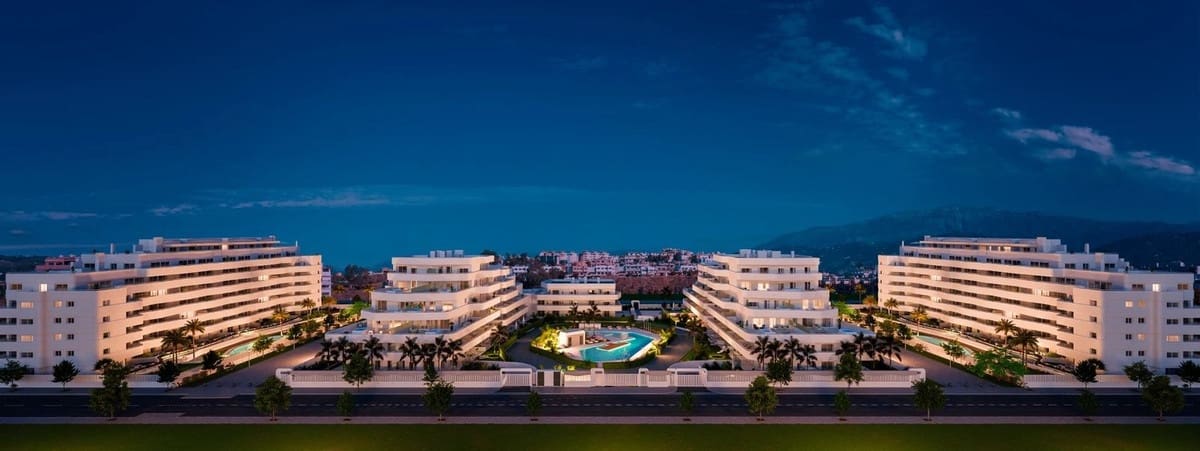 2 makuuhuone Huoneisto myytävänä paikassa Torre del Mar mukana uima-altaan 
autotalli - 330 000 € (Ref: 8387478)