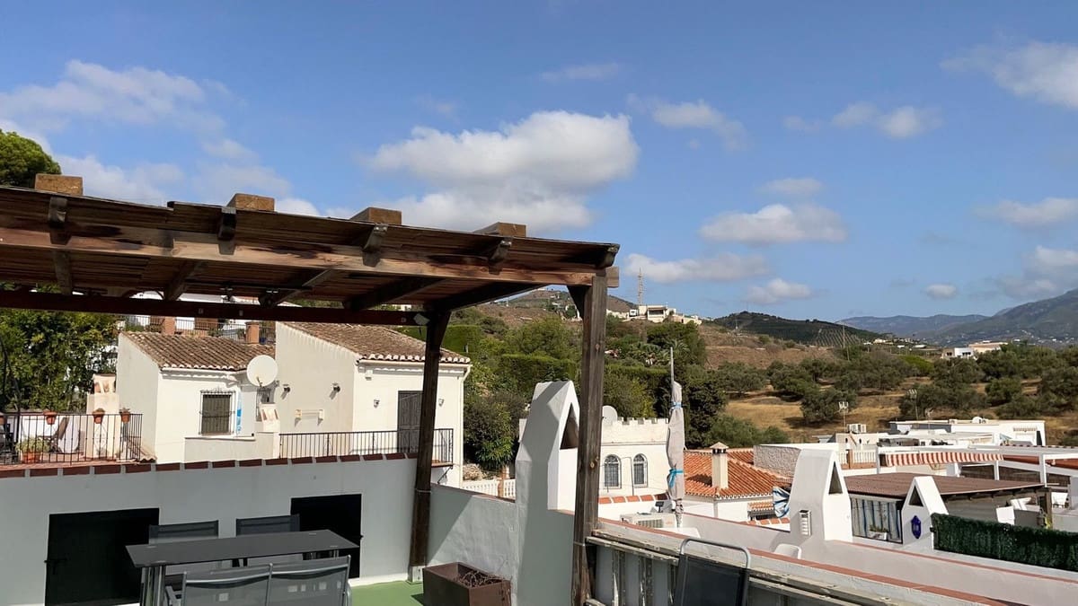 3 soverom Hus til salgs i Nerja med svømmebasseng - € 340 000 (Ref: 8528944)