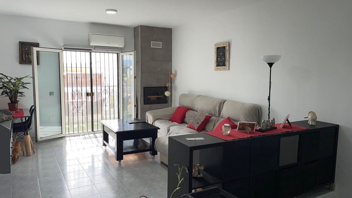 3 soverom Hus til salgs i Nerja med svømmebasseng - € 340 000 (Ref: 8528944)