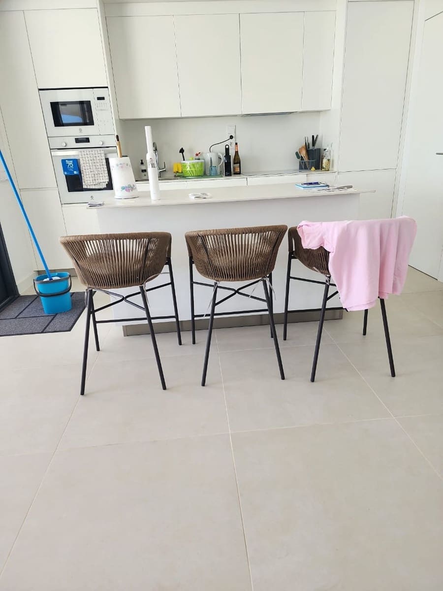 2 bedroom Apartment for sale in Fuengirola with pool garage - € 595,000 (Ref: 8623278)