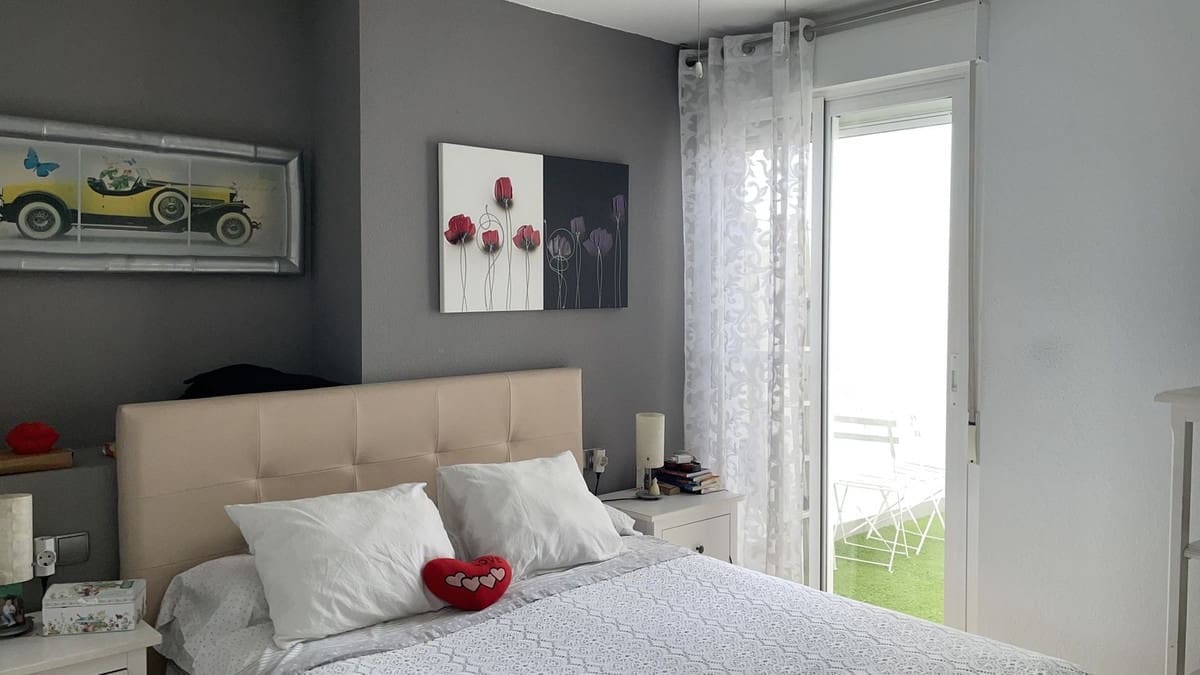 3 soverom Hus til salgs i Almunecar med svømmebasseng garasje - € 324 000 (Ref: 8989913)