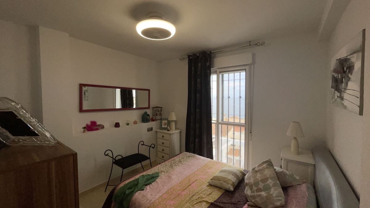 3 soverom Hus til salgs i Almunecar med svømmebasseng garasje - € 324 000 (Ref: 8989913)