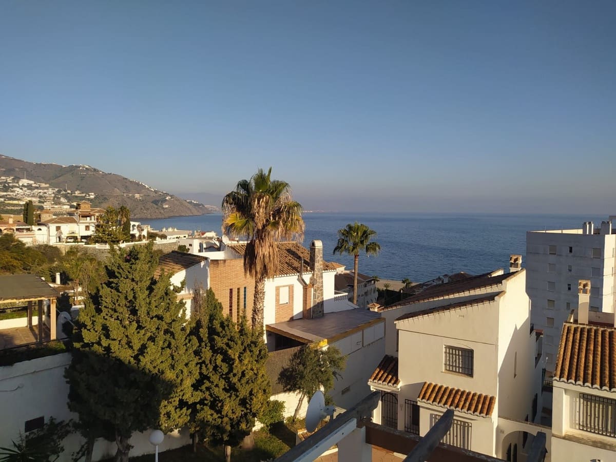 3 soverom Hus til salgs i Almunecar med svømmebasseng garasje - € 324 000 (Ref: 8989913)