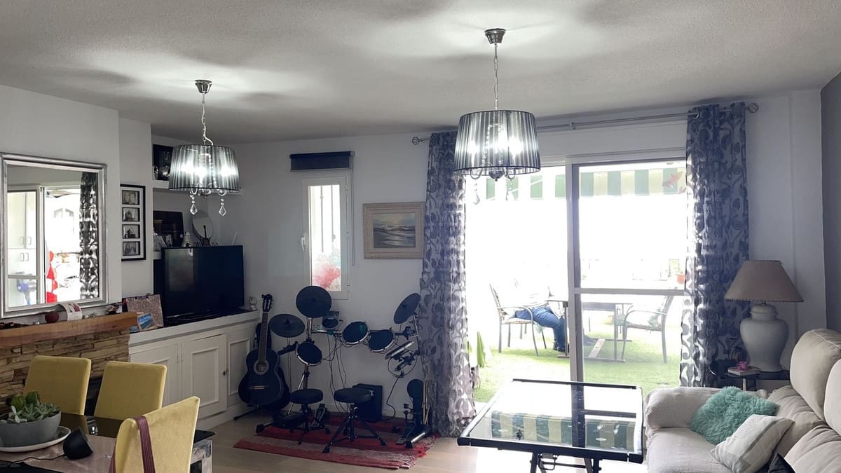 3 soverom Hus til salgs i Almunecar med svømmebasseng garasje - € 324 000 (Ref: 8989913)