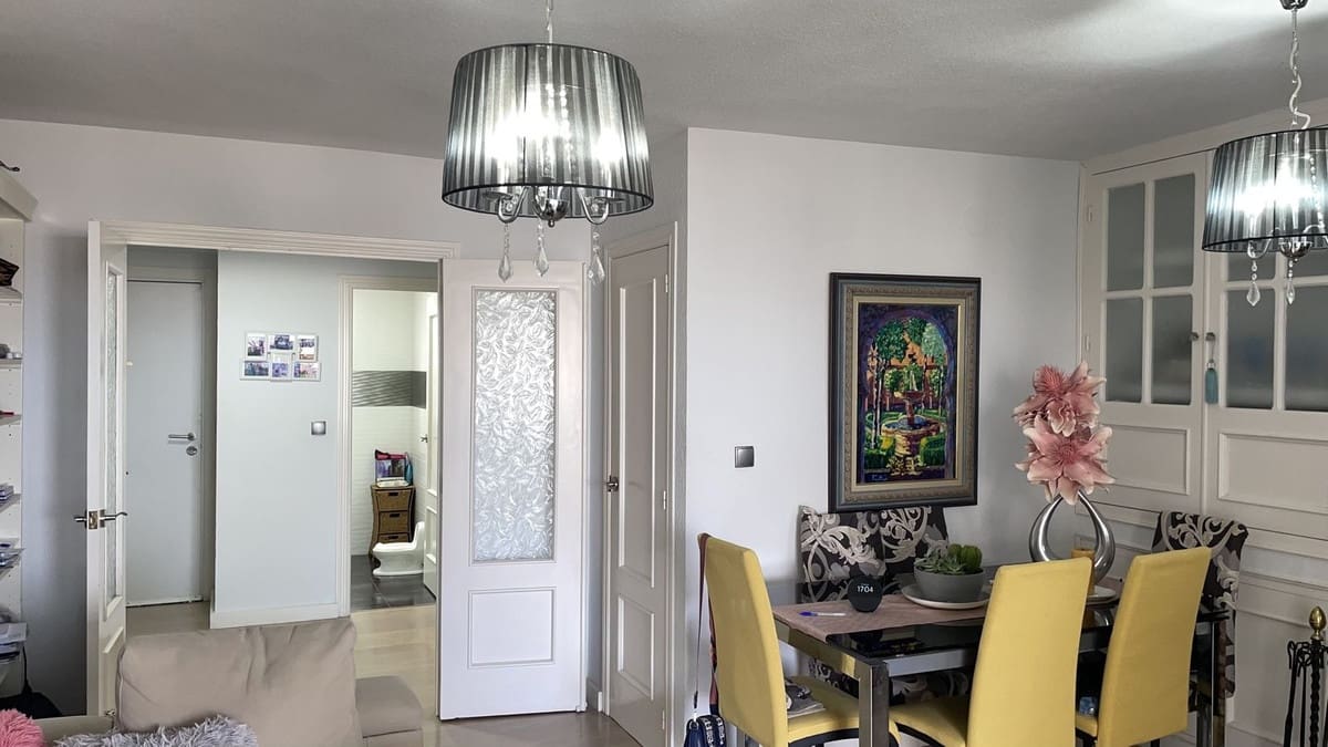 3 soverom Hus til salgs i Almunecar med svømmebasseng garasje - € 324 000 (Ref: 8989913)