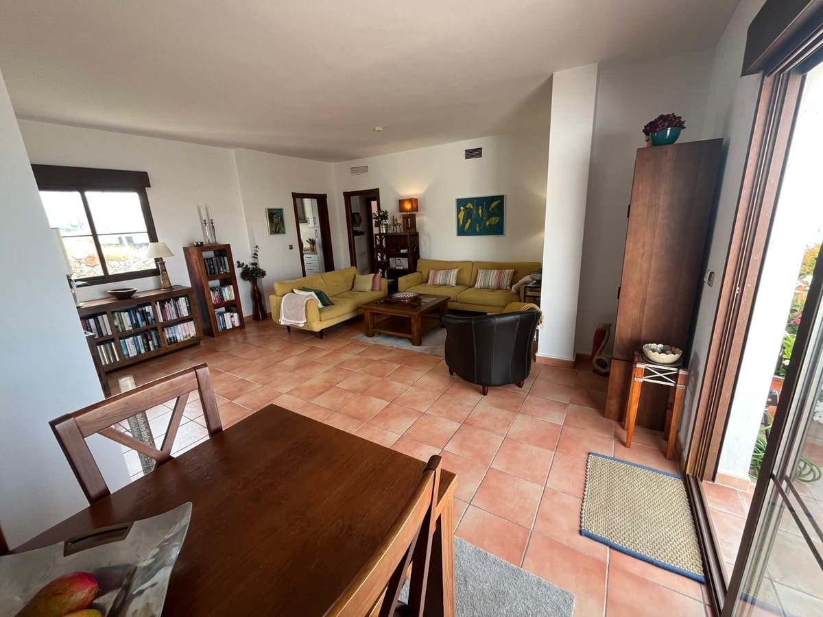 2 soveværelse Penthouse til salg i Almunecar med swimmingpool garage - € 298.000 (Ref: 9094486)