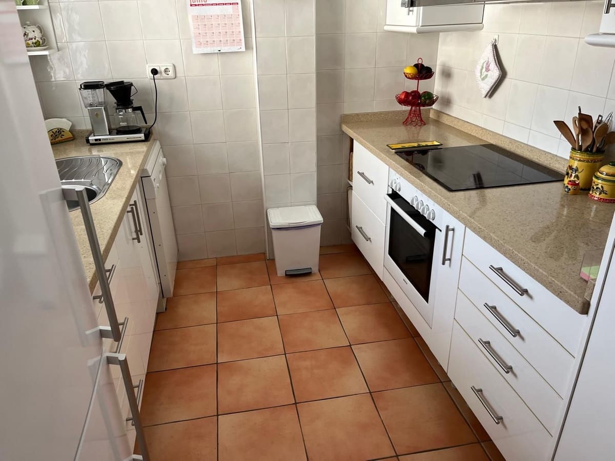 2 soveværelse Penthouse til salg i Almunecar med swimmingpool garage - € 298.000 (Ref: 9094486)