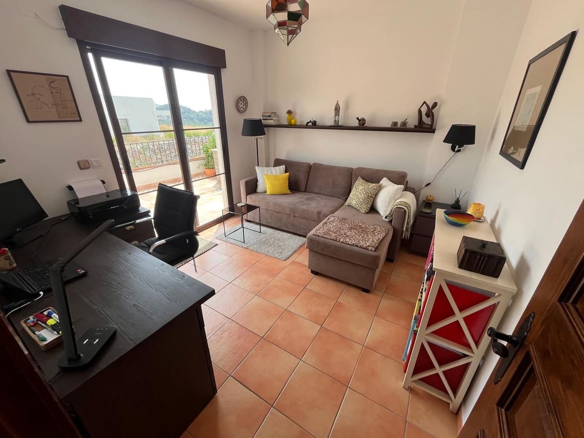 2 soveværelse Penthouse til salg i Almunecar med swimmingpool garage - € 298.000 (Ref: 9094486)