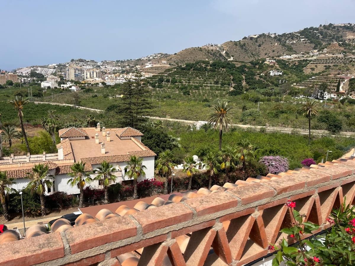 2 soveværelse Penthouse til salg i Almunecar med swimmingpool garage - € 298.000 (Ref: 9094486)