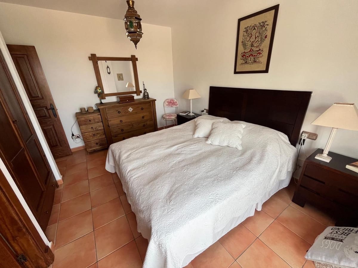 2 soveværelse Penthouse til salg i Almunecar med swimmingpool garage - € 298.000 (Ref: 9094486)