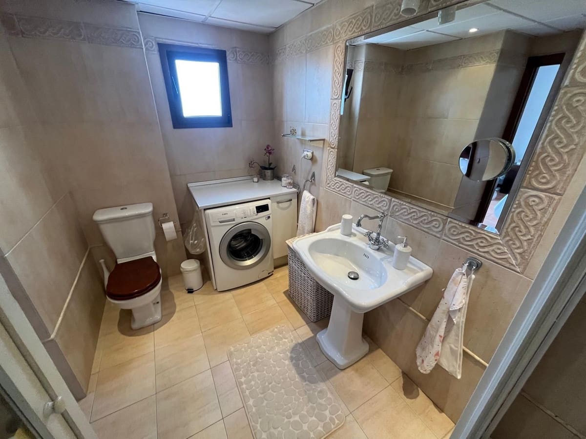 2 soveværelse Penthouse til salg i Almunecar med swimmingpool garage - € 298.000 (Ref: 9094486)