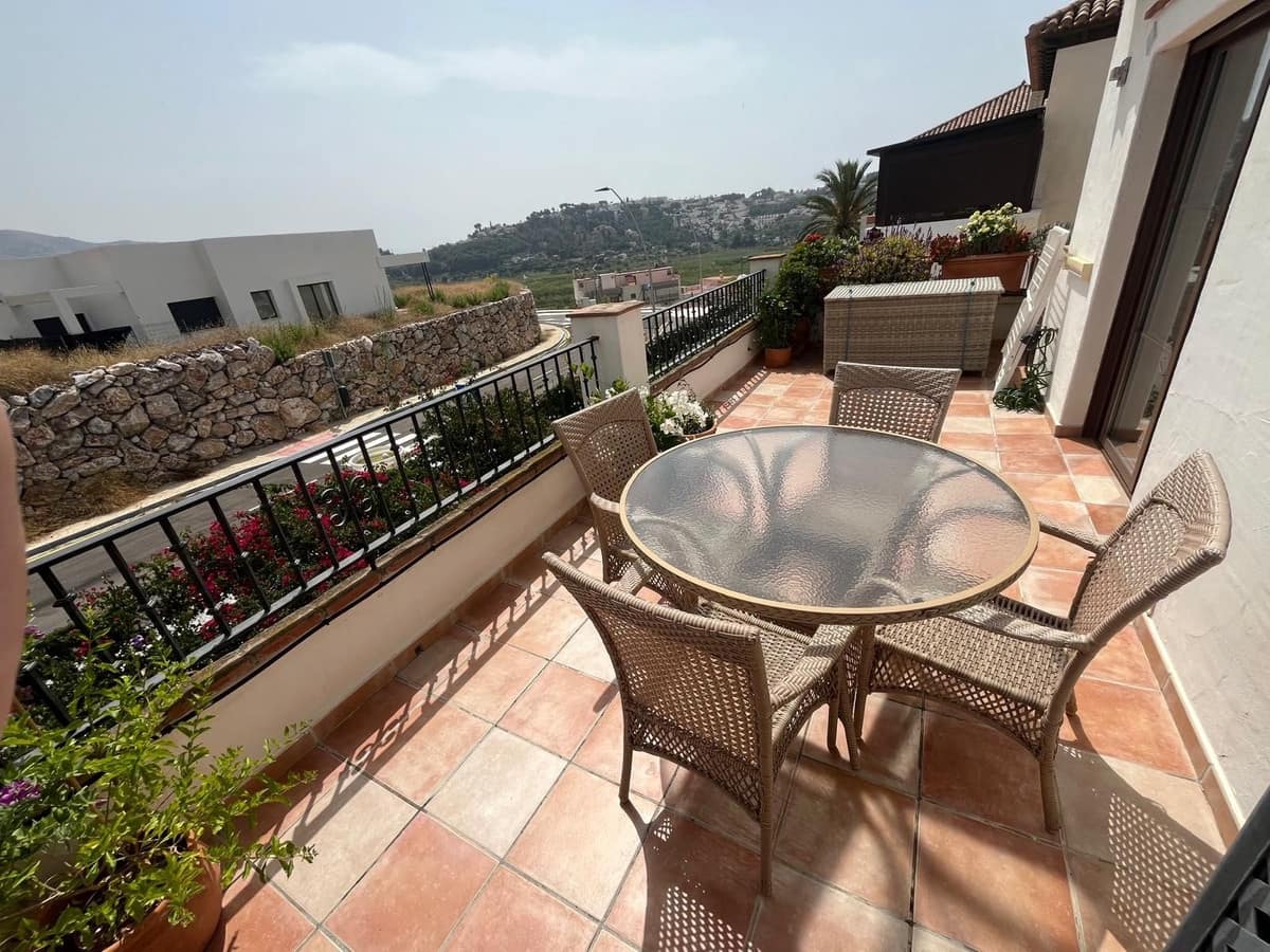 2 soveværelse Penthouse til salg i Almunecar med swimmingpool garage - € 298.000 (Ref: 9094486)