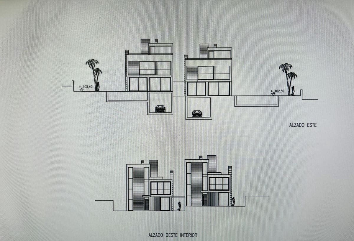 4 soverom Kjedet enebolig til salgs i Almunecar med svømmebasseng garasje - € 1 250 000 (Ref: 9095767)