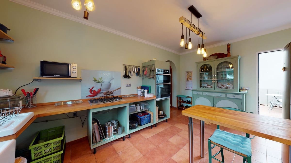 3 soveværelse Finca/Landehus til salg i Competa med swimmingpool garage - € 362.000 (Ref: 9388215)