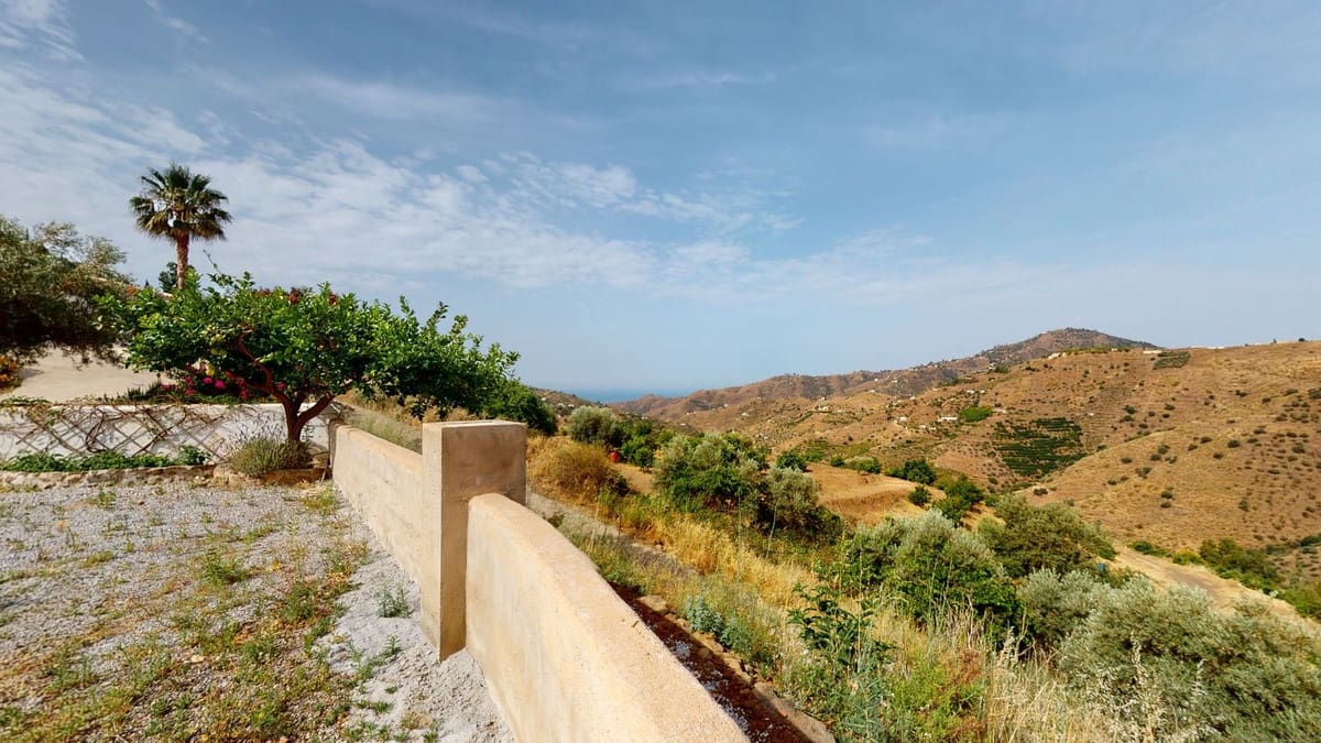 3 soveværelse Finca/Landehus til salg i Competa med swimmingpool garage - € 362.000 (Ref: 9388215)