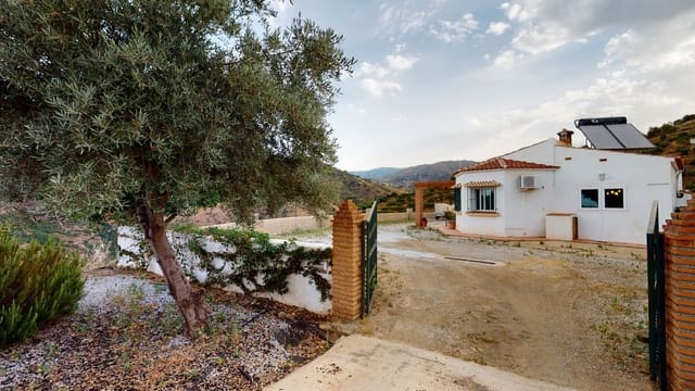 3 sypialnia Finka/Dom wiejski na sprzedaż w Cómpeta z basenem garażem - 362 000 € (Ref: 9388215)