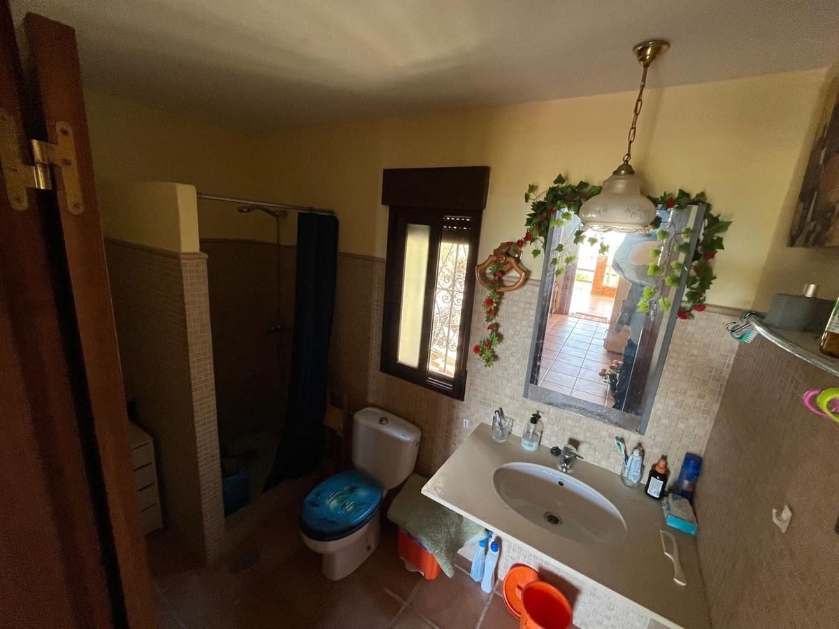 2 soveværelse Finca/Landehus til salg i Itrabo med garage - € 139.000 (Ref: 9395335)