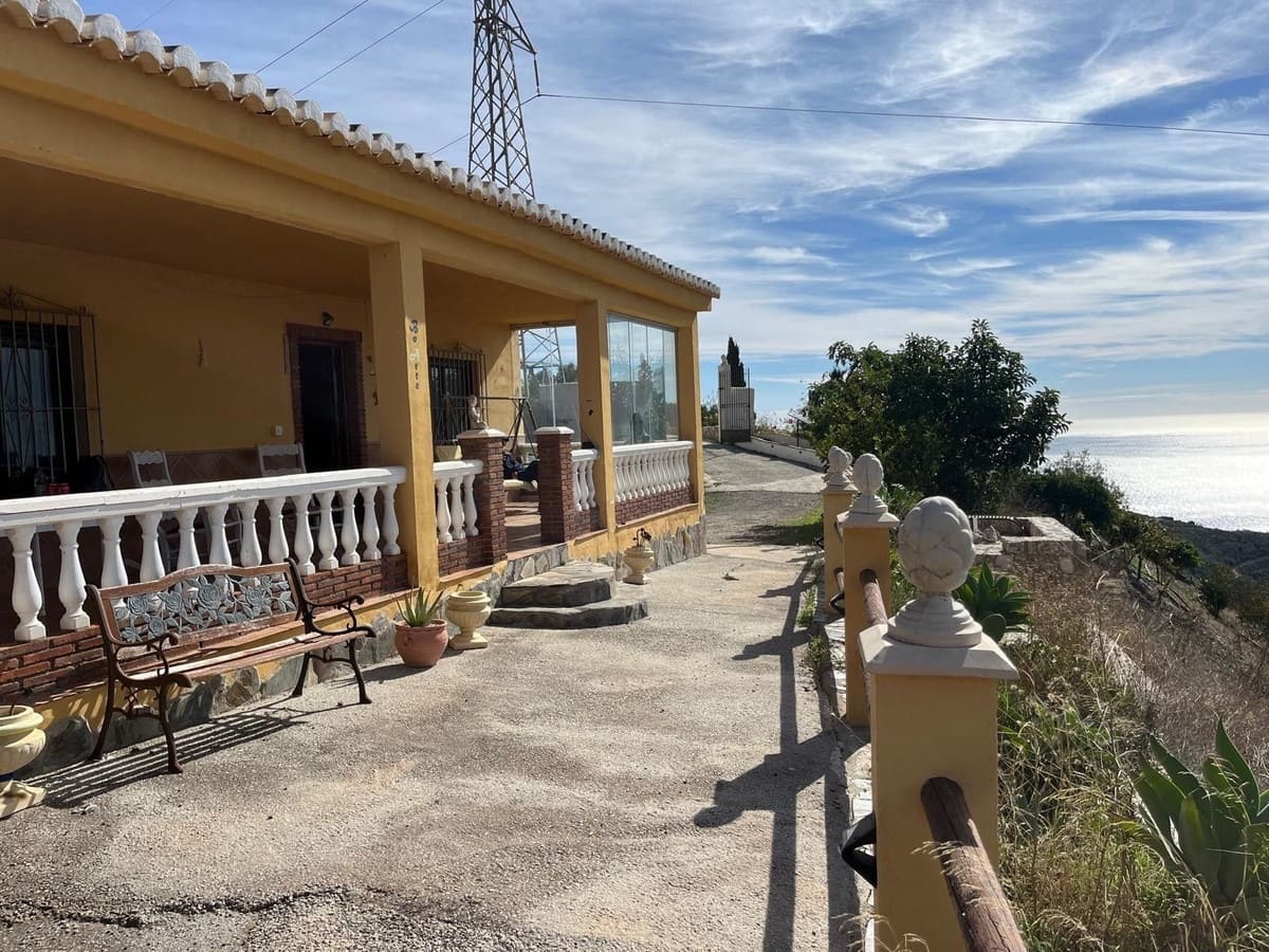 2 soveværelse Finca/Landehus til salg i Itrabo med garage - € 139.000 (Ref: 9395335)