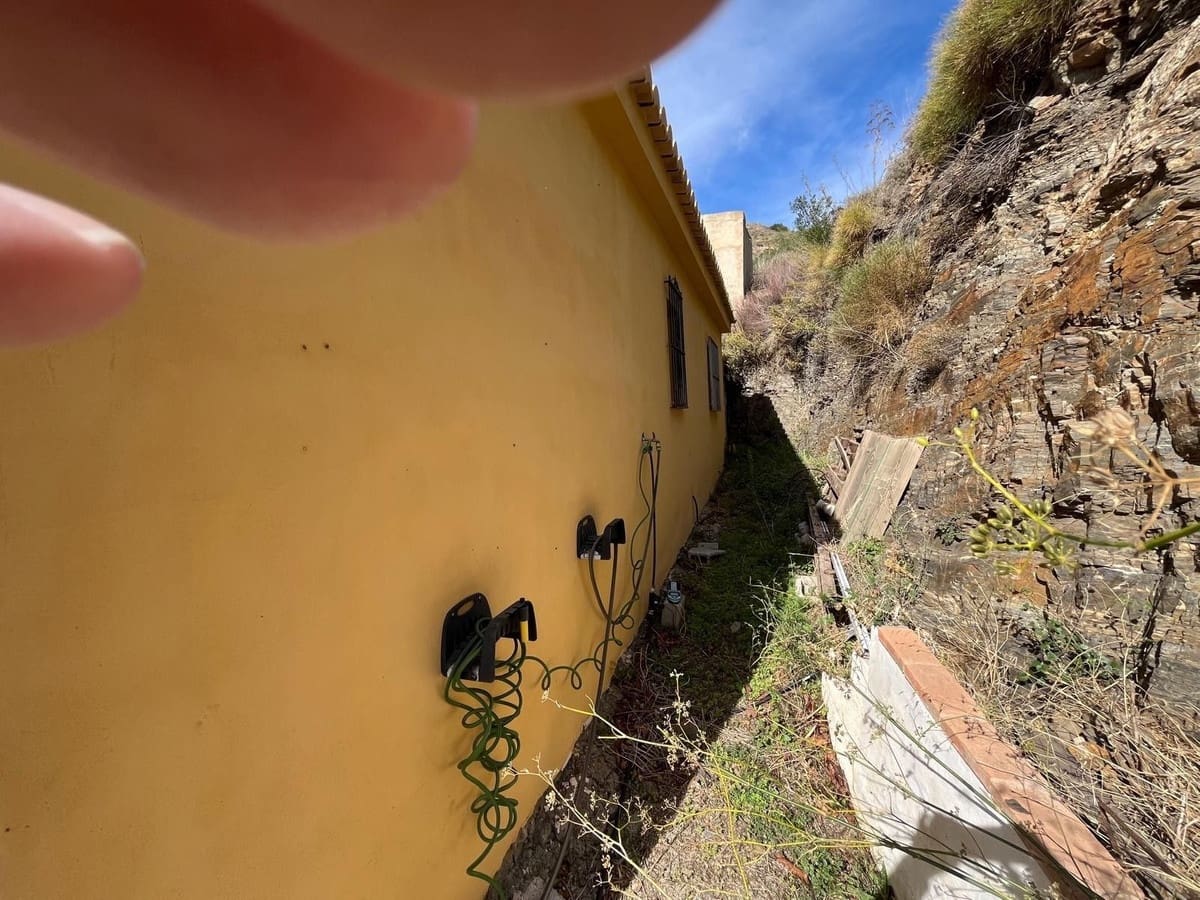 2 soveværelse Finca/Landehus til salg i Itrabo med garage - € 139.000 (Ref: 9395335)