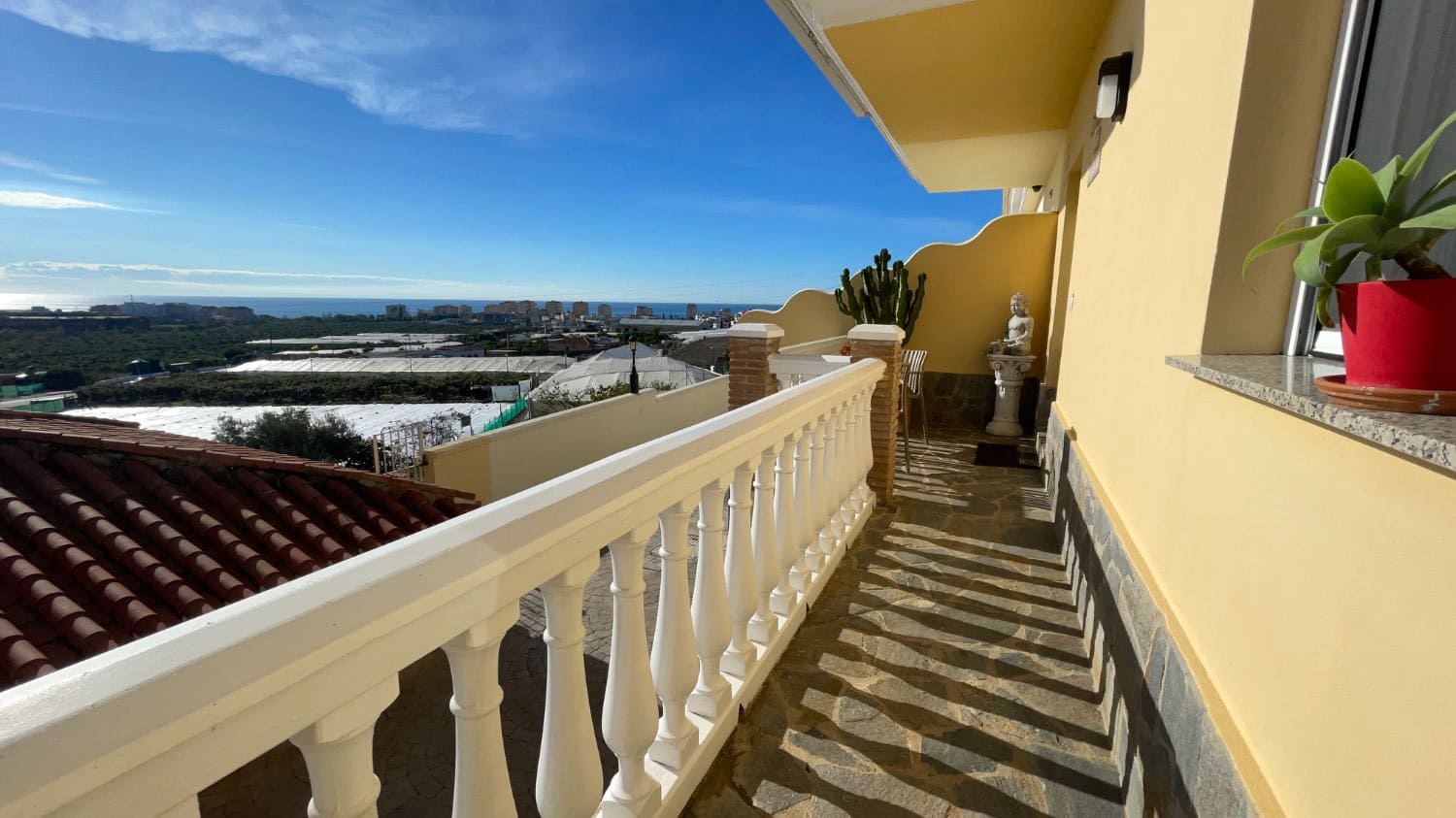 3 soverom Villa til salgs i Torrox med svømmebasseng garasje - € 489 000 (Ref: 9528341)