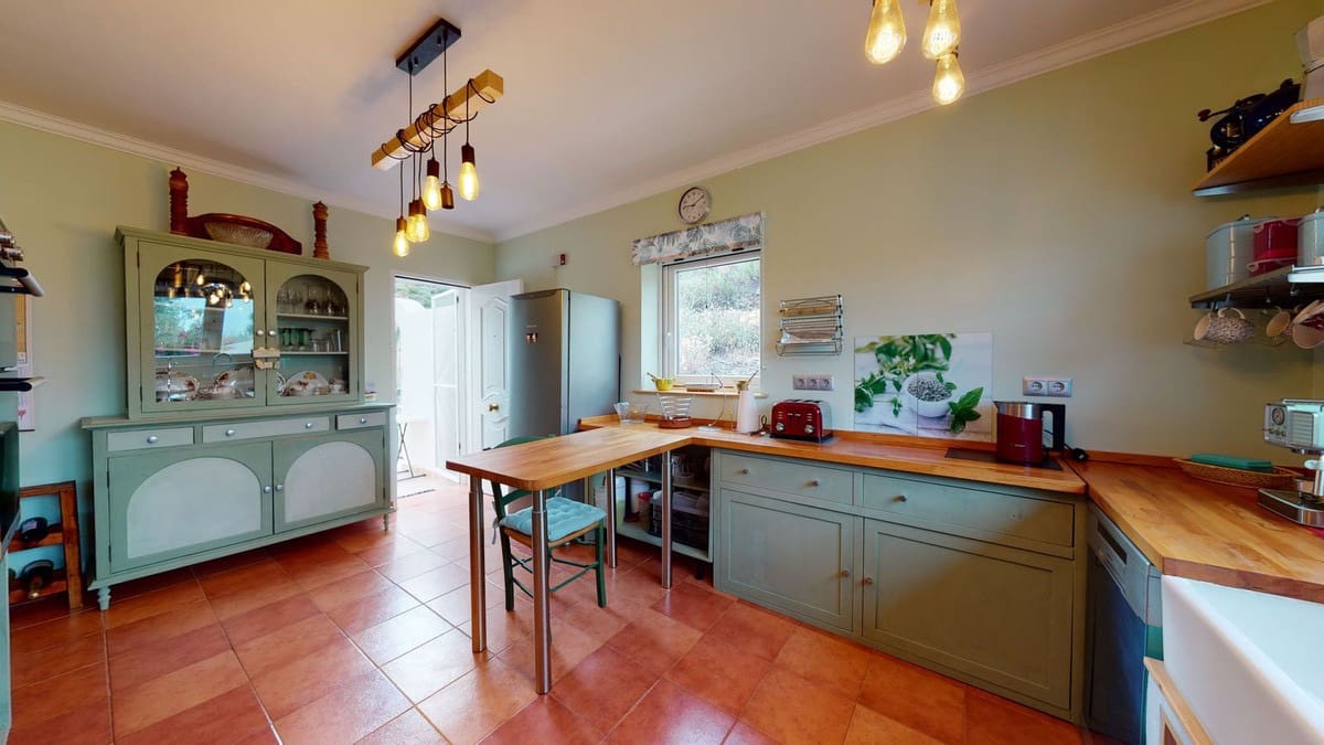 3 chambre Villa/Maison à vendre à Competa avec piscine - 362 000 € (Ref: 9528344)