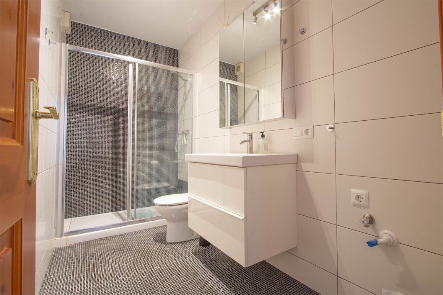 3 sypialnia Dom szeregowy na sprzedaż w Nerja z basenem - 565 000 € (Ref: 9528345)