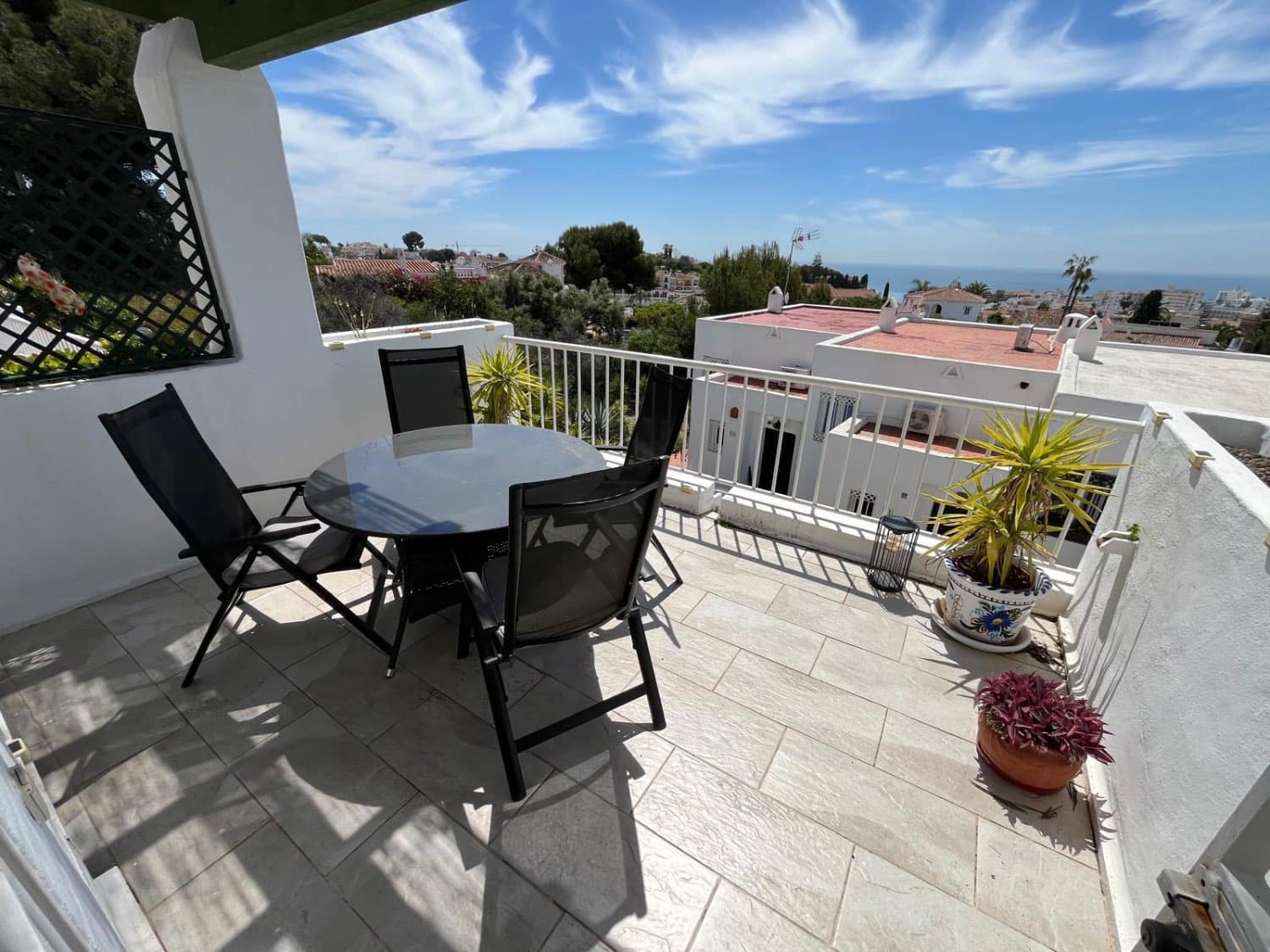 3 sypialnia Dom szeregowy na sprzedaż w Nerja z basenem - 565 000 € (Ref: 9528345)