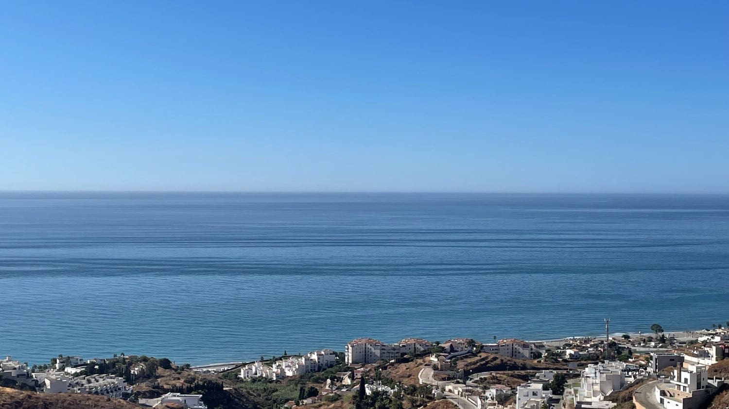 4 bedroom Terraced Villa for sale in Torrox with pool - € 330,000 (Ref: 9528348)