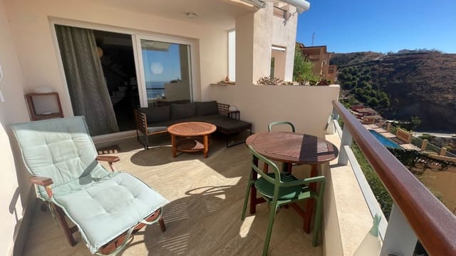 4 bedroom Terraced Villa for sale in Torrox with pool - € 330,000 (Ref: 9528348)