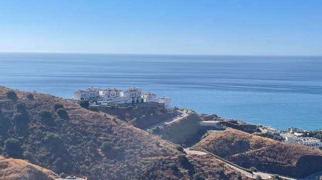 4 bedroom Terraced Villa for sale in Torrox with pool - € 330,000 (Ref: 9528348)