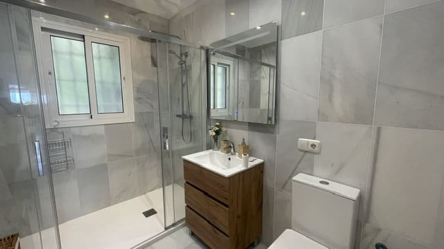 4 soverom Villa til salgs i Nerja med svømmebasseng - € 850 000 (Ref: 9528349)