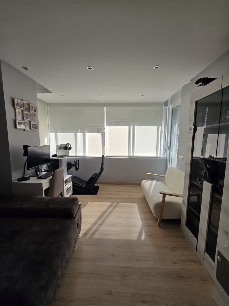 2 soveværelse Penthouse til salg i Torrox med swimmingpool garage - € 285.000 (Ref: 9652005)