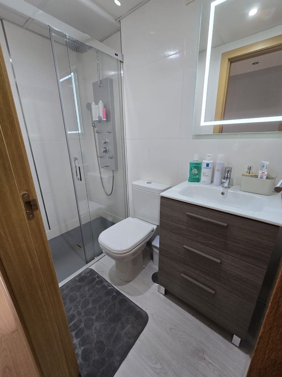 2 soveværelse Penthouse til salg i Torrox med swimmingpool garage - € 285.000 (Ref: 9652005)