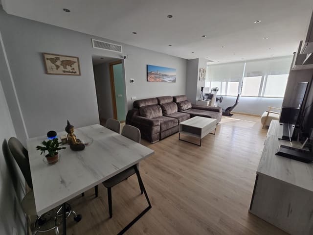 2 soveværelse Penthouse til salg i Torrox med swimmingpool garage - € 285.000 (Ref: 9652005)