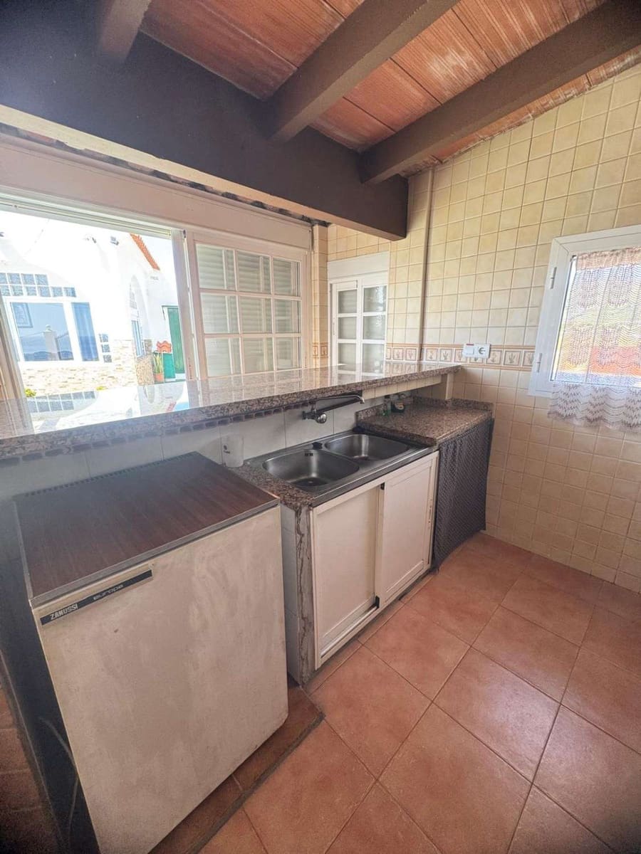 3 bedroom Finca/Country House for sale in Lagos with pool - € 578,000 (Ref: 9719961)