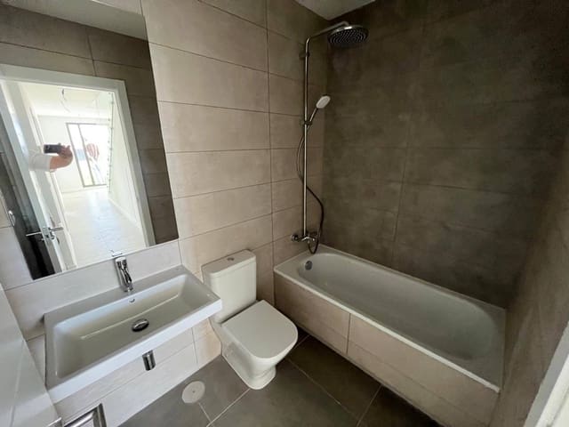 3 sovrum Radhus till salu i Fuengirola med pool - 599 000 € (Ref: 9797402)