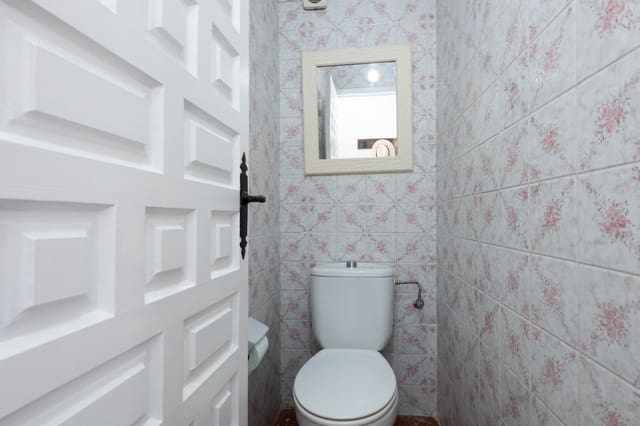 2 slaapkamer Flat te koop in Nerja met zwembad - € 475.000 (Ref: 9890627)
