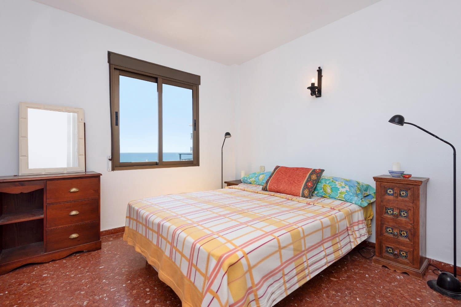2 slaapkamer Flat te koop in Nerja met zwembad - € 475.000 (Ref: 9890627)
