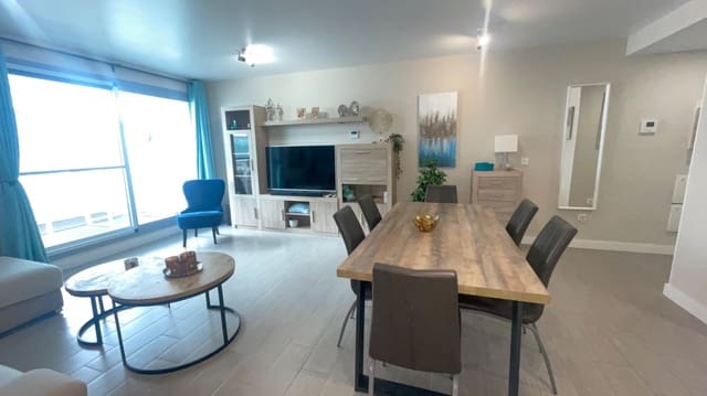 3 soveværelse Lejlighed til salg i Torrox med swimmingpool garage - € 415.000 (Ref: 9976873)