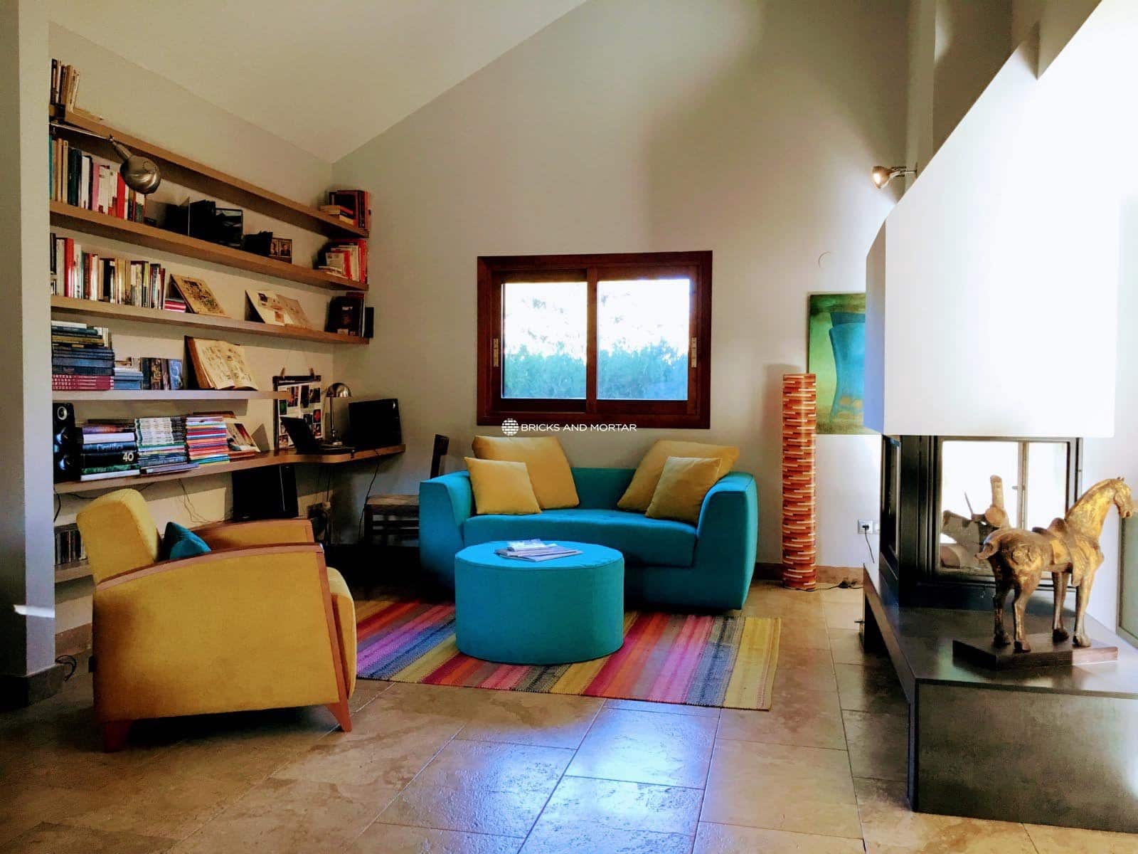 5 bedroom Villa for sale in La Cañada, Paterna with pool garage €