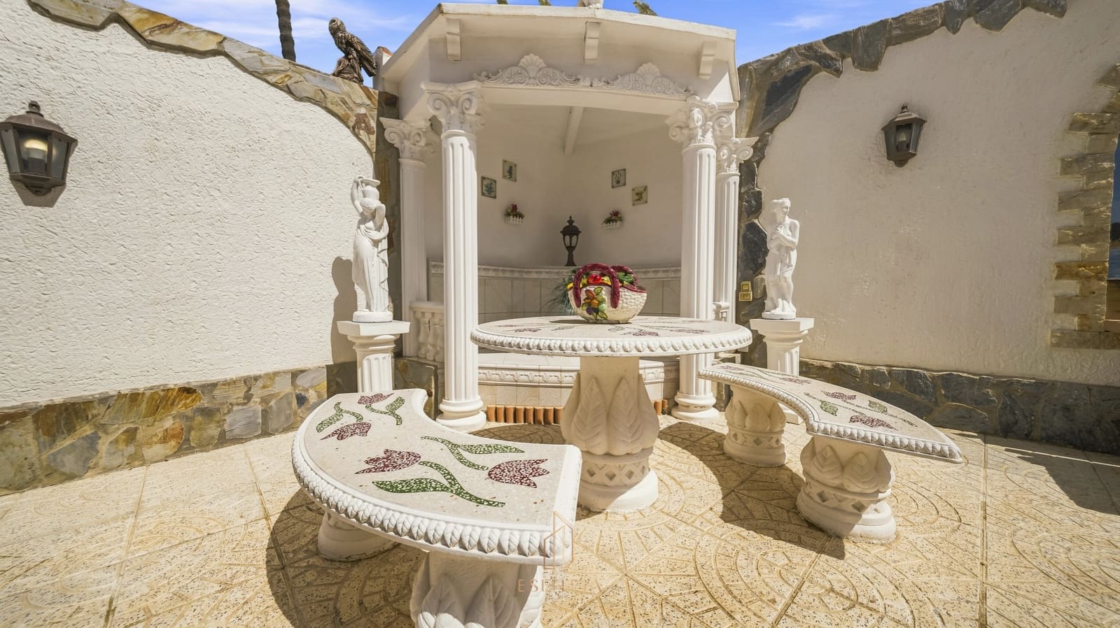 3 bedroom Villa for sale in Ciudad Quesada with pool garage - € 460,000 (Ref: 10014155)